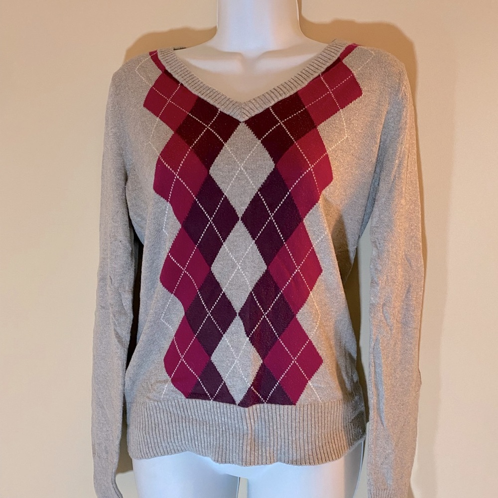 Merona V Neck Argyle Sweater Size Med. Grey Pink